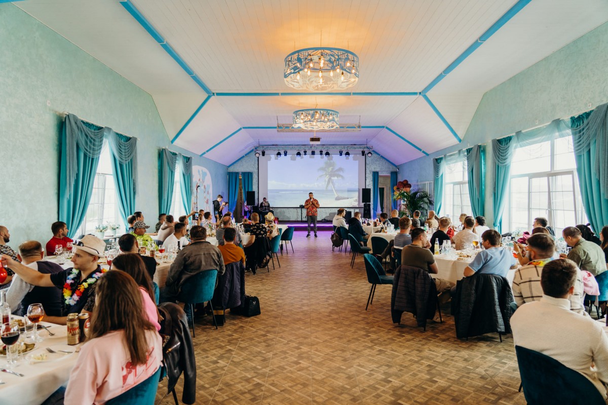 C3_04807.jpg C3_04807.jpg